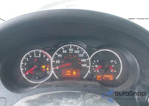 2010 Nissan Altima 2.5 S z USA, uszkodzony, nr VIN 1N4AL2AP9AN513096